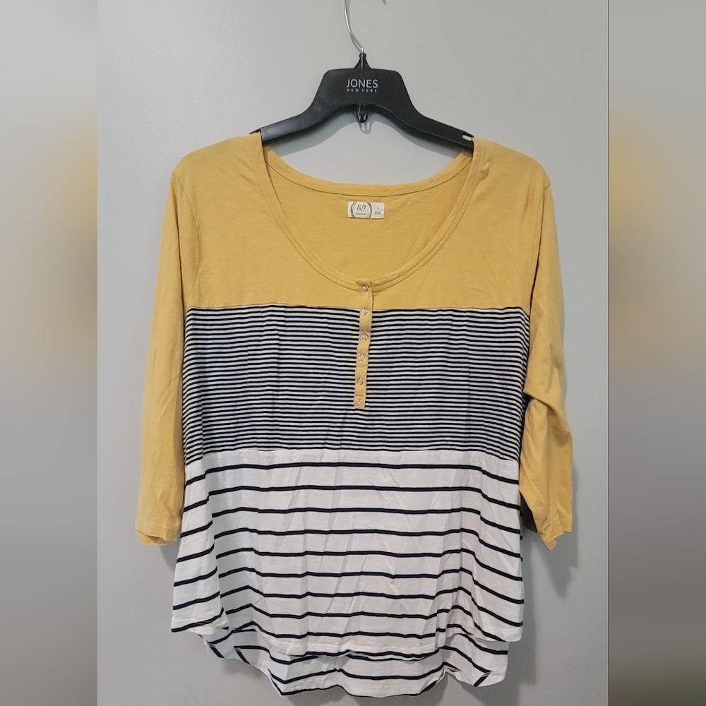 Maurices 24/7 Yellow and Striped 3/4 Sleeve Top